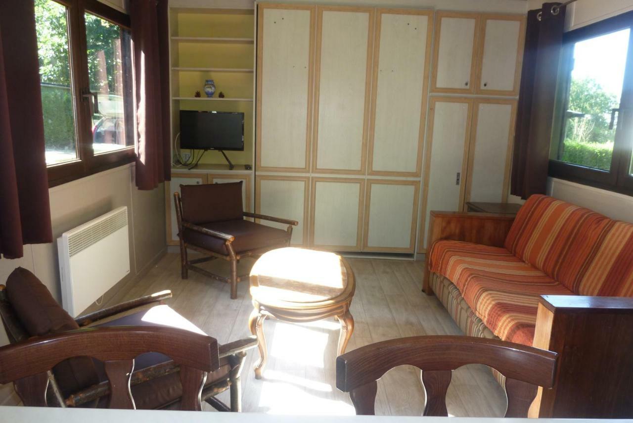 فيلا Relais Du Saussay Pertheville-Ners المظهر الخارجي الصورة